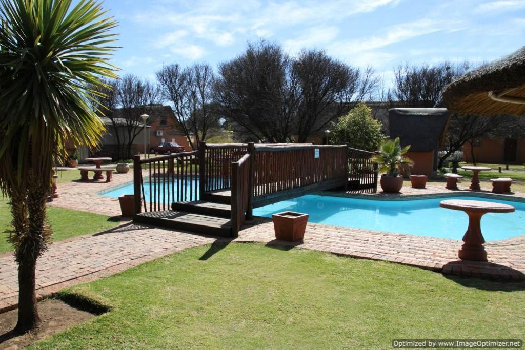 Bains Lodge Bloemfontein Exterior photo