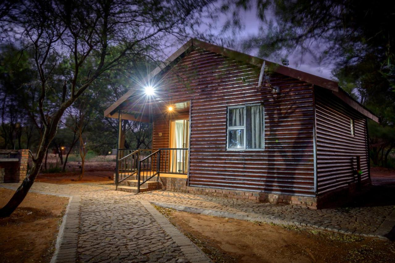 Bains Lodge Bloemfontein Exterior photo